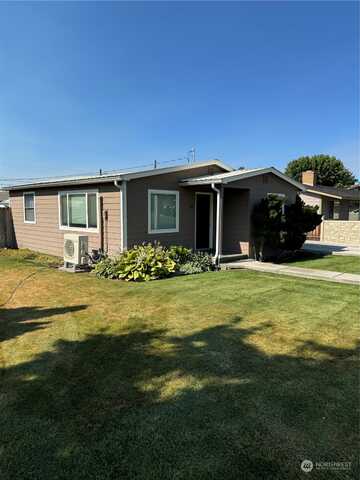 Sw M Street, Quincy, WA 98848