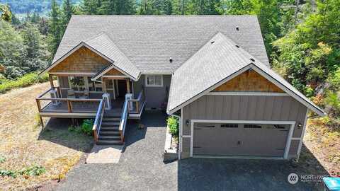 W Cloquallum Road, Shelton, WA 98458