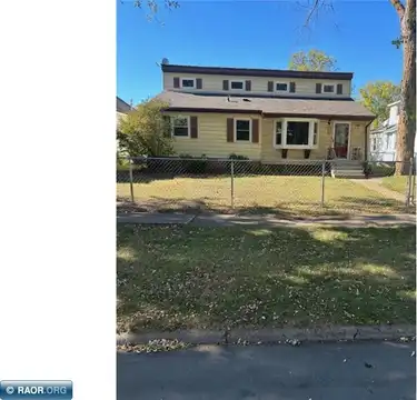 W 4Th Ave, Hibbing, MN 55746