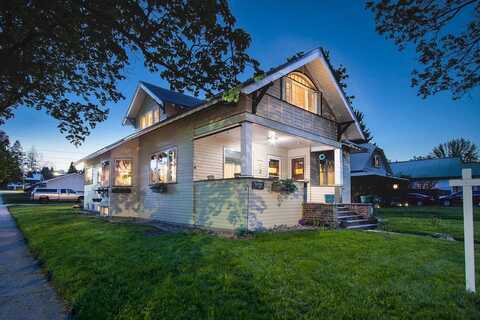 S Spokane St, Newport, WA 99156