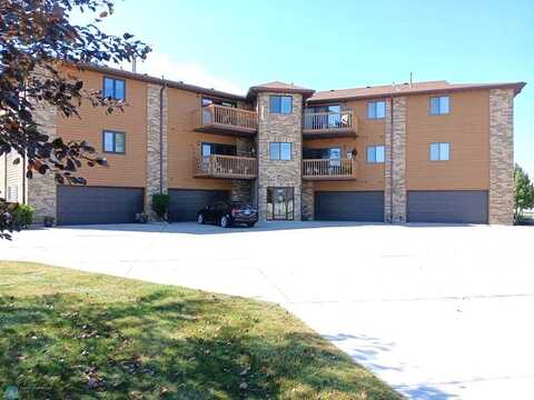 14Th Street S, Moorhead, MN 56560