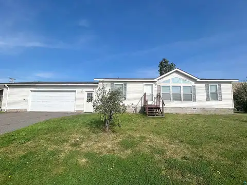 E Monroe Dr, Buhl, MN 55713