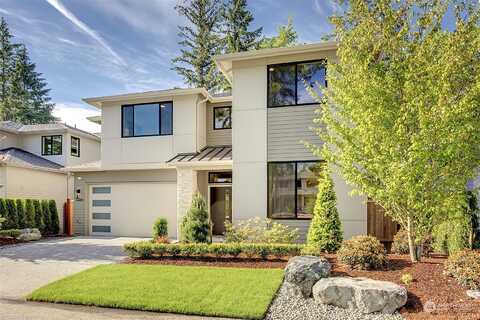 Se 14Th Court, Sammamish, WA 98075