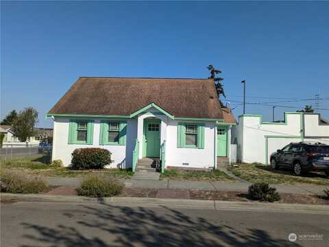 N 2Nd Avenue, Sequim, WA 98382