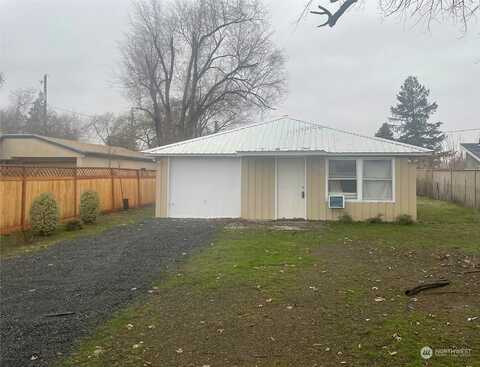 Nw Franklin Street, Soap Lake, WA 98851