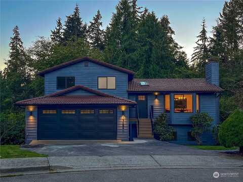 W 55Th Place, Lynnwood, WA 98037