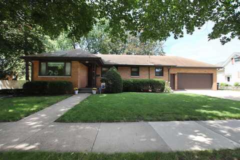 Mt Vernon Street, Oshkosh, WI 54901