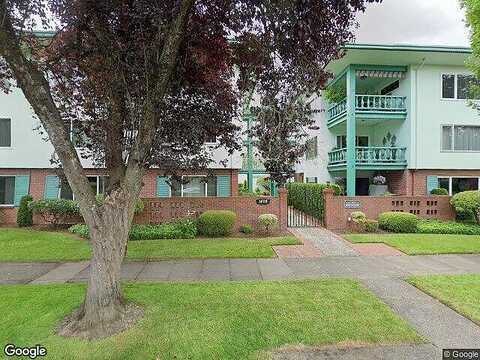 20Th Ave, Longview, WA 98632