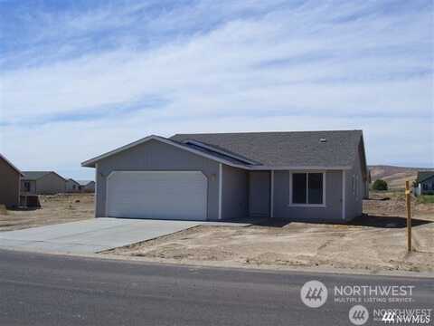 Lancer Street, Moses Lake, WA 98837