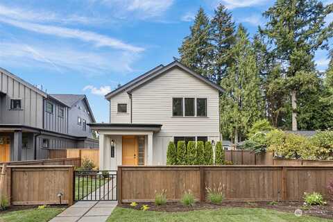 Ne 73Rd Street, Kirkland, WA 98033