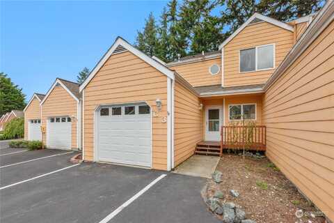 Sw Heller Street, Oak Harbor, WA 98277