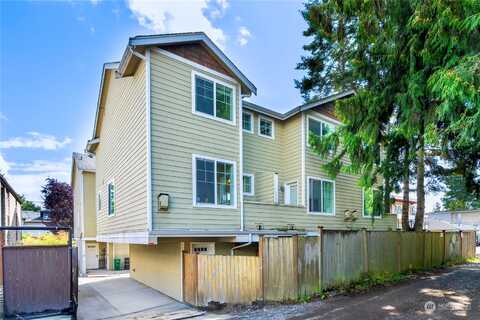 32Nd Avenue Ne, Seattle, WA 98125