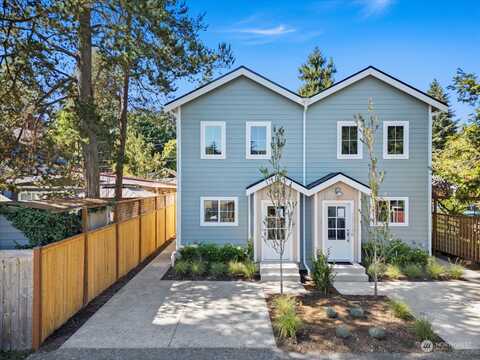 26Th Avenue Ne, Seattle, WA 98125