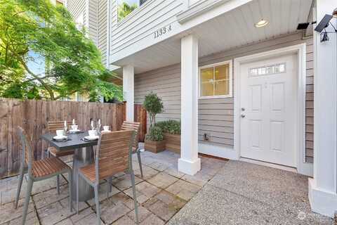 N 92Nd Street, Seattle, WA 98103