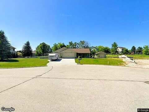 Hummingbird Lane, Plymouth, WI 53073