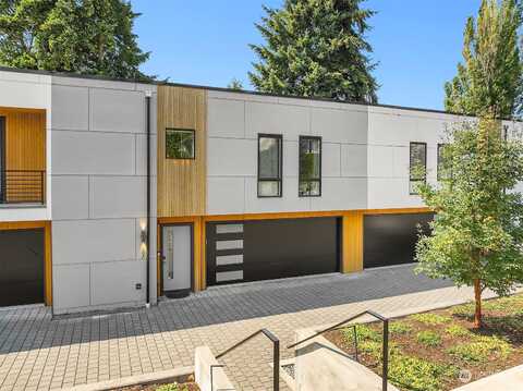 112Th Avenue Ne, Kirkland, WA 98033