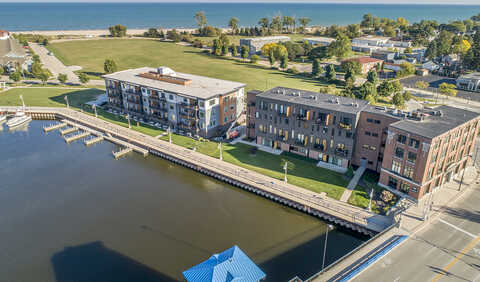 S Pier Dr, Unit 306, Sheboygan, WI 53081