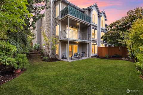 110Th Avenue Ne, Kirkland, WA 98033