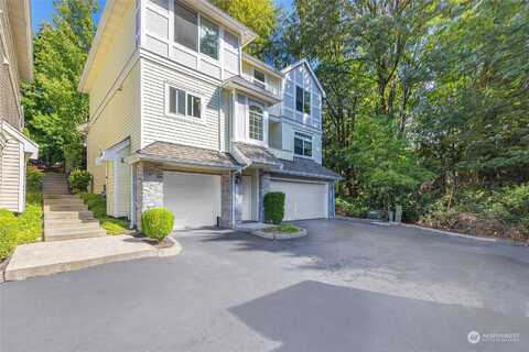 Se Cougar Mountain Way, Bellevue, WA 98006