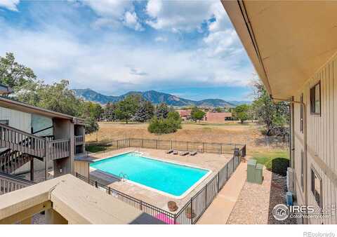 Manhattan Place, Boulder, CO 80303