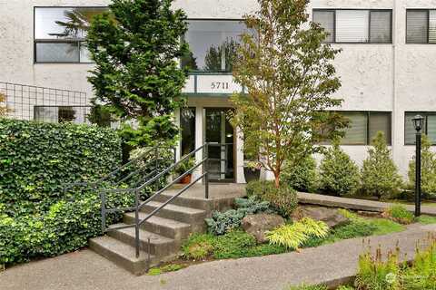 Phinney Avenue N, Seattle, WA 98103