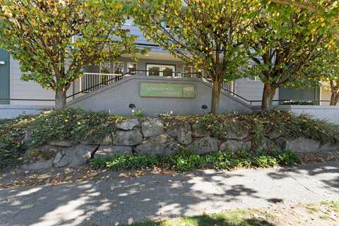 Fauntleroy Way Sw, Seattle, WA 98116