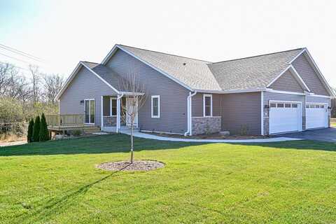 N Trailview Circle, Waterford, WI 53185