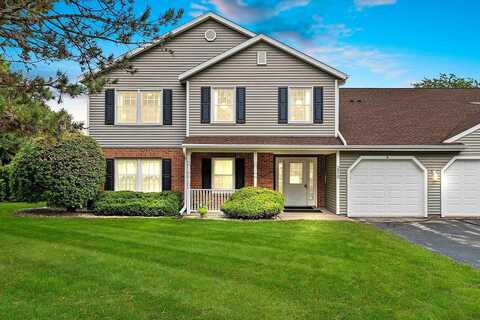 Village Lane, Oshkosh, WI 54904