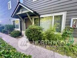 S 152Nd Street, Burien, WA 98148