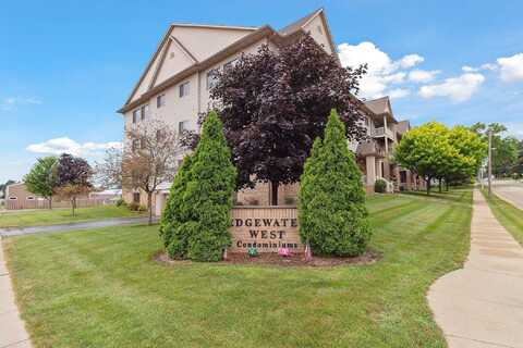 Third St, Unit 108, Hartford, WI 53027