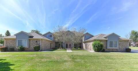 Oak Leaf Dr, Unit 6, Oak Creek, WI 53154