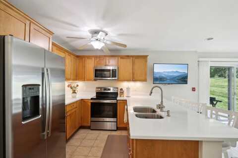 Matterhorn Cir, Unit 21-02, Lake Geneva, WI 53147