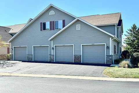 Pine Ridge Ct, Unit H, Grafton, WI 53024