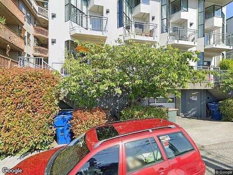 13Th Avenue W, Seattle, WA 98119