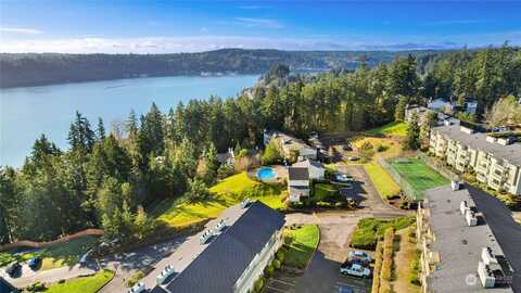 W Sunn Fjord Lane, Bremerton, WA 98312