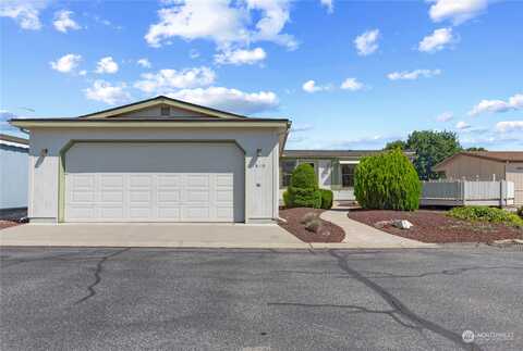 Clark Drive, Wenatchee, WA 98801