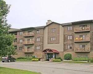 Copeland Ave, Unit 109, La Crosse, WI 54603