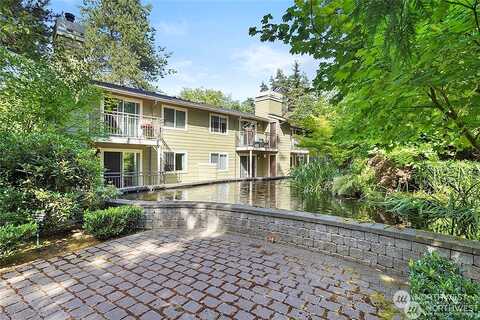 100Th Lane Ne, Kirkland, WA 98034