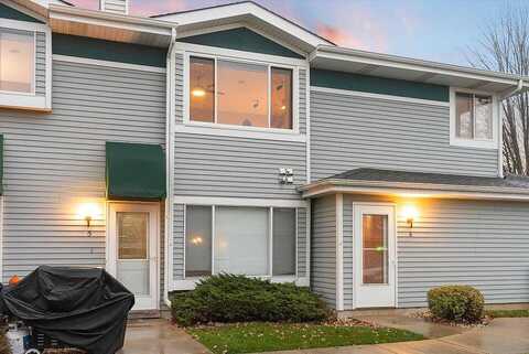 S Sunnyslope Dr, Unit F6, Mount Pleasant, WI 53406