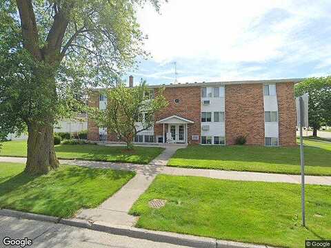 S 7Th St, Unit 10, Sheboygan, WI 53081