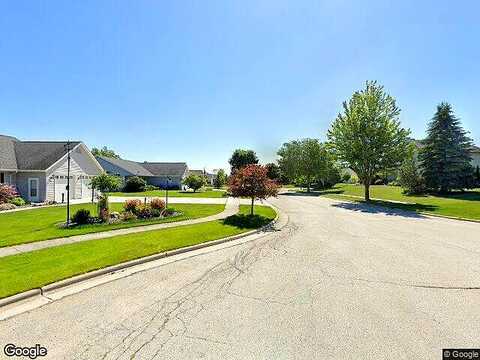 Hummingbird Lane, Plymouth, WI 53073
