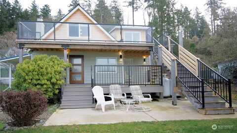 Beach Drive E, Port Orchard, WA 98367