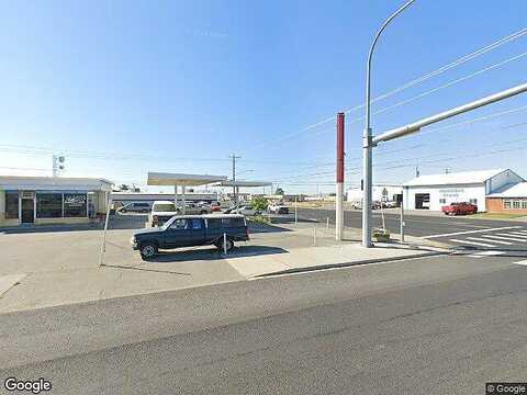 E Cascade Street, Othello, WA 99344