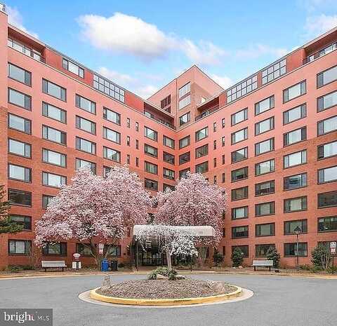 Arlington Boulevard, Arlington, VA 22209