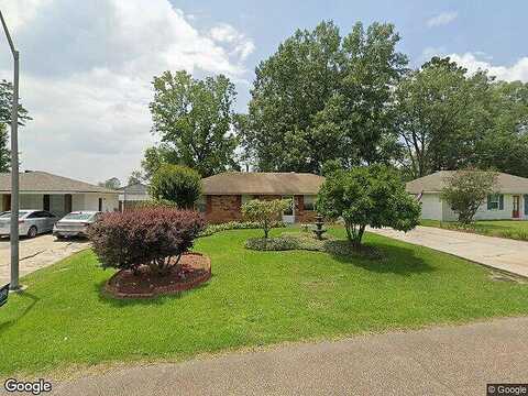 Traci, DENHAM SPRINGS, LA 70726