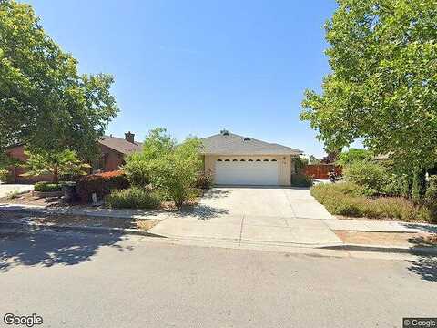 Pioneer Trail, PASO ROBLES, CA 93446