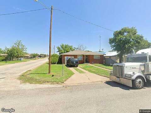 5Th, HALE CENTER, TX 79041