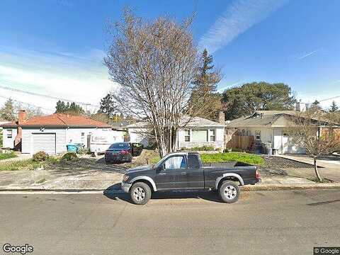 15Th, SANTA ROSA, CA 95404