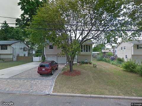 Strong, BRENTWOOD, NY 11717