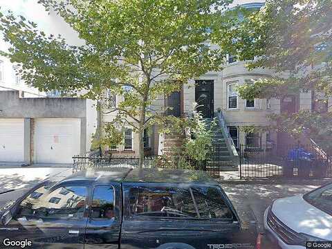 Weirfield, BROOKLYN, NY 11221